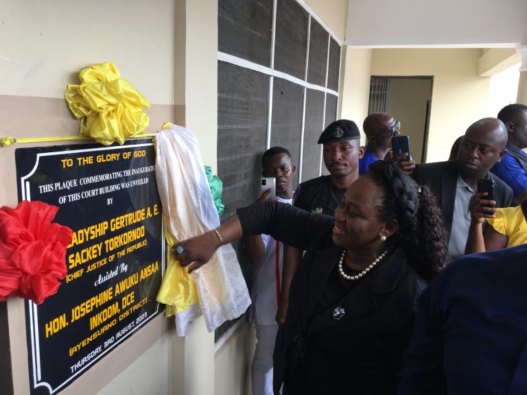 Commissioning of  The Ayensuano District Court Complex, Coaltar